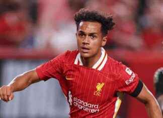 Liverpool Reject £15m Southampton Bid for Carvalho news-10082024-183342