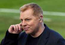 Neil Lennon Receives Vote of Confidence at Rapid Bucharest news-15082024-135211