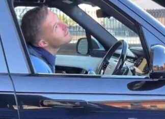 Rangers Jack Butland Caught Dancing in Luxury Car: A Funny Moment news-17082024-142734