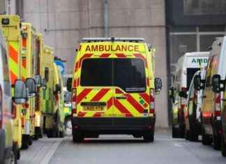 Man Hospitalized After Glasgow Street Disturbance: What Happened? news-17082024-202837