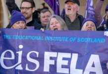 College Strike Suspended After Progress in Pay Dispute news-20082024-012130