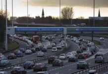 Traffic Update: Glasgow M8 Restricted Due to Multi-Vehicle Smash news-29082024-232429