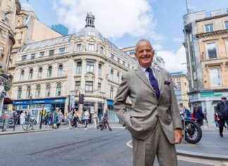 Discover the Retro Charm of This Glasgow Department Store from the 70s news-31082024-232904