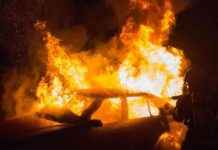 Motor set on fire intentionally in nighttime street incident: What happened? news-05092024-115109