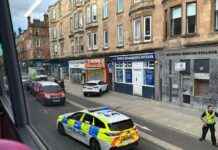 Police investigate ongoing incident on Glasgow street news-12092024-204706