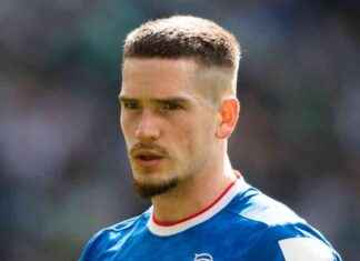 Ryan Kent Rejects 21 Summer Transfer Offers to Stay at Fenerbahce news-14092024-031556