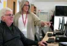 Glasgow Community Groups Benefit from £700k Funding Boost news-16092024-030200