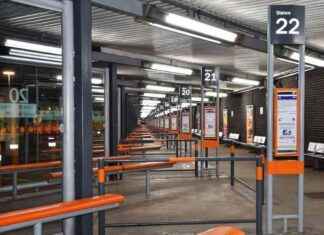 Police Respond to Reports of Armed Man at Glasgow Bus Station news-16092024-070251