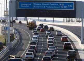 Traffic Update: Incident Partially Blocking Glasgow’s M8 – Expect Delays news-16092024-110347