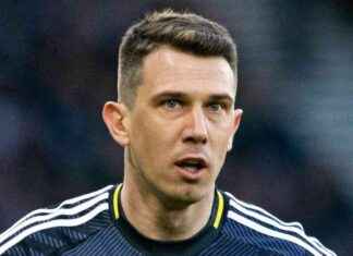 Ryan Jack’s Debut for New Club: Ex-Rangers Ace Booked in Ten Minutes news-16092024-150420