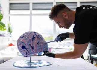 Exciting Free Live Art Performance in Glasgow City Center news-21092024-152857