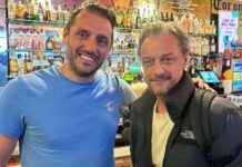 Hollywood Star Spotted at Glasgow Bar: Fans Delighted news-27092024-205028