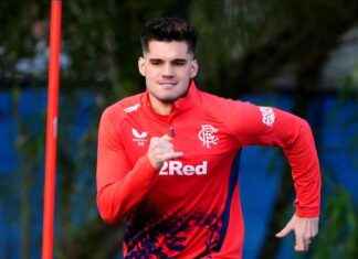 Philippe Clement Speaks Out on Ianis Hagi’s Return to Rangers Squad news-02102024-182729