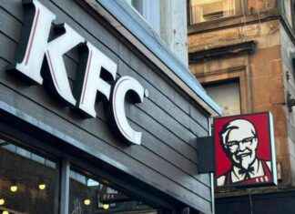 New Title: Updated Opening Hours of Glasgow City Centre Fast Food Chain news-04102024-211912