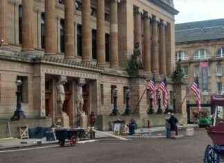Vintage New York Transformed: Film Crews Revamp Glasgow Landmark news-07102024-094003