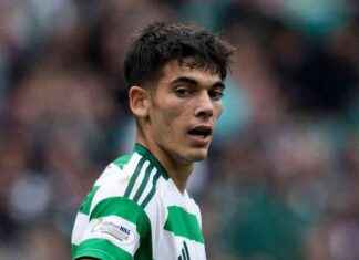 Alex Valle Decides Against Celtic Transfer Buy Option in Loan Move news-19102024-145931