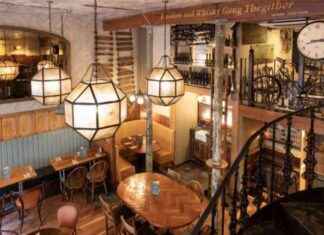 Still Game Actor Spotted at Glasgow Restaurant Event news-27102024-221939