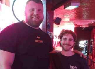 World’s Strongest Man Visits Glasgow Restaurant for Rangers Fans news-29102024-103402