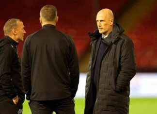 Rangers Urged to Show Character and Relieve Pressure by Barry Ferguson news-02112024-062347