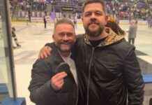 Celebrity Duo Spotted Together at Sporting Event news-18112024-104122