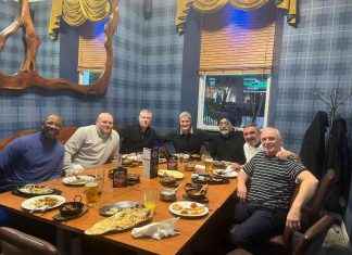 Rangers Legends Reunite for Fun Day Out at Glasgow Restaurant news-25112024-234439