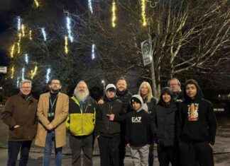 Festive Community Unites for Inaugural Christmas Light Switch-On Event festive-community-unites-for-naugural-christmas-light-switch-on-event