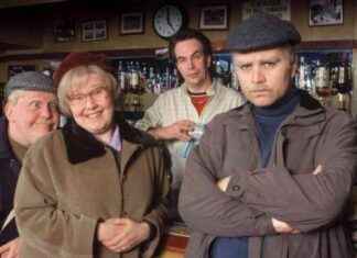 Still Game Star Performance at Kirkintilloch Town Hall: Ticket Information still-game-star-performance-at-kirkintilloch-town-hall-ticket-nformation