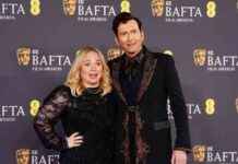 David Tennant Hosts Stylish Baftas Ceremony with Big Stars david-tennant-hosts-stylish-baftas-ceremony-with-big-stars