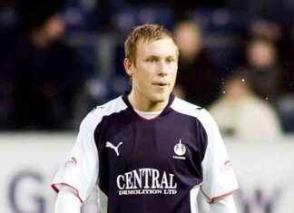 Scott Arfield Emotional Return to Former Club scott-arfield-emotional-return-to-former-club