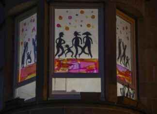 Southside Community Event Transforms Area into Outdoor Gallery southside-community-event-transforms-area-into-outdoor-gallery