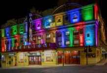 Tribute Act for Legendary Singer at Popular Glasgow Theatre tribute-act-for-legendary-singer-at-popular-glasgow-theatre