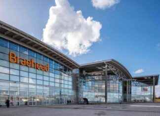 Jewellery brand opening new store at Braehead shopping center jewellery-brand-opening-new-store-at-braehead-shopping-center