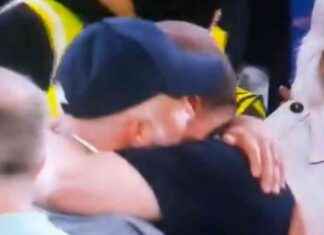 Ange Postecoglou Congratulated by McCoist After UEL Win ange-postecoglou-congratulated-by-mccoist-after-uel-win