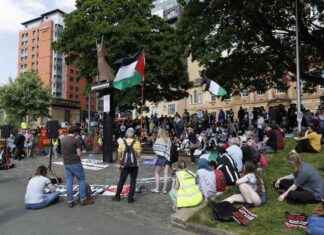 ‘Anti-War Protest in Glasgow City Center’ anti-war-protest-in-glasgow-city-center