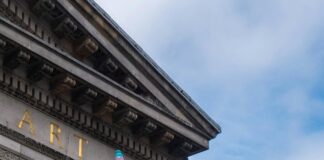 Glasgow St Vincent Street: Discover Hidden Gems and Vibrant Culture