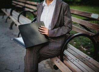 Admin Jobs Glasgow: Unlock Exciting Career Opportunities Today!