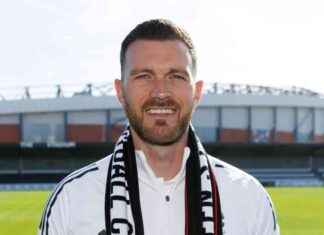 Sean Crighton Named New Manager of Queen’s Park Football Club sean-crighton-named-new-manager-of-queens-park-football-club