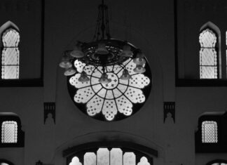 Trades Hall Glasgow: Discover Its Hidden History and Charm