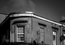 Bar October Glasgow: Discover The Hottest Nightlife Spot Today!