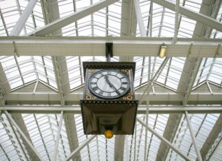 Stirling To Glasgow Train: Discover The Best Travel Tips Today!