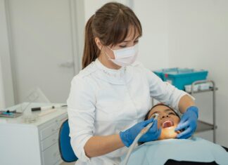 Teeth Whitening Glasgow: Discover The Secrets To A Dazzling Smile