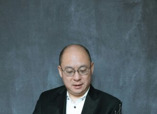 Administration Jobs Glasgow: Unlock Your Dream Career Today!