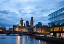 Glasgow’s Economic Landscape: Navigating Financial Trends and Opportunities Glasgow's Economic Landscape: Navigating Financial Trends and Opportunities